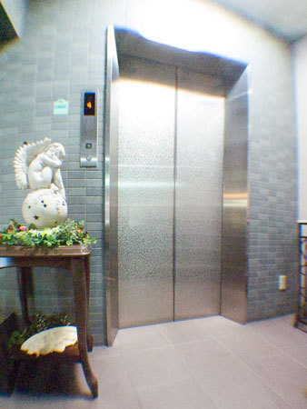 第二山田ビルエレベーターホール